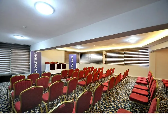 מלון Uk Blue Coast (adults Only) 4*